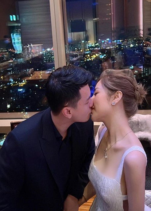 2 năm qua, Huỳnh Anh - Bạch Lan Phương có không ít khoảnh khắc ngọt ngào bên nhau.