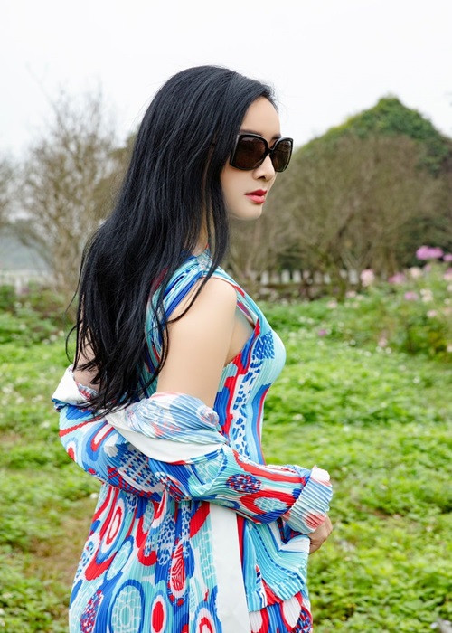 Khi quyết định ly hôn, Giáng My mới sinh con. Cô cũng cho rằng việc khủng hoảng tâm lý sau sinh đã tác động đến cuộc sống vợ chồng, khiến cô cảm thấy ngột ngạt và bế tắc. Sau này, Giáng My cho rằng quyết định ly hôn là đúng đắn. Ảnh: FBNV