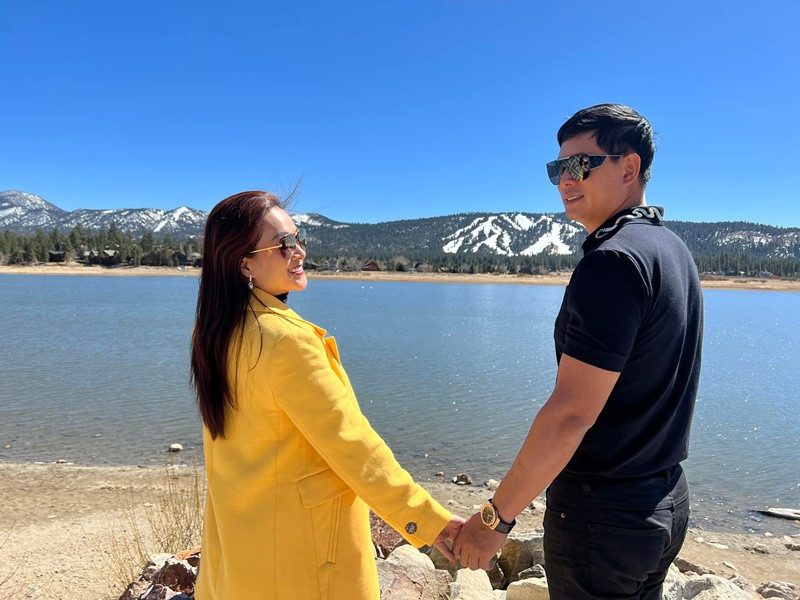 Không chỉ là "chàng rể quý", Bình Minh còn rất yêu vợ con. Ảnh: FBNV