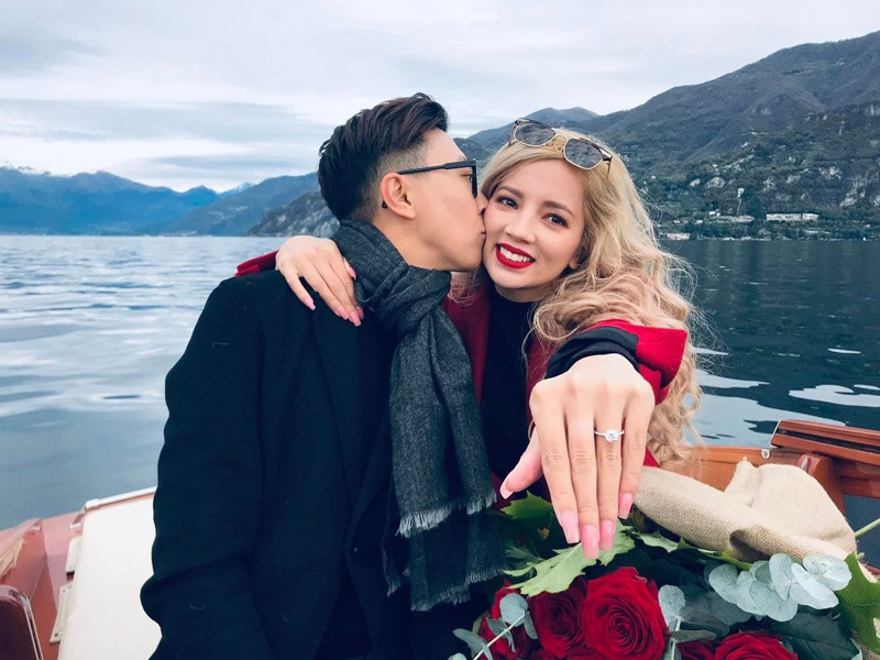 Tháng 11/2019, Maya Hồ được người yêu đồng giới cầu hôn.