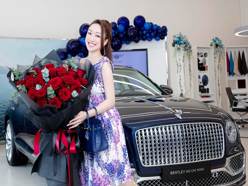 Thùy Chang gửi lời cảm ơn đến người bạn đời. "2 mẹ con cảm ơn papa", Thùy Chang viết.