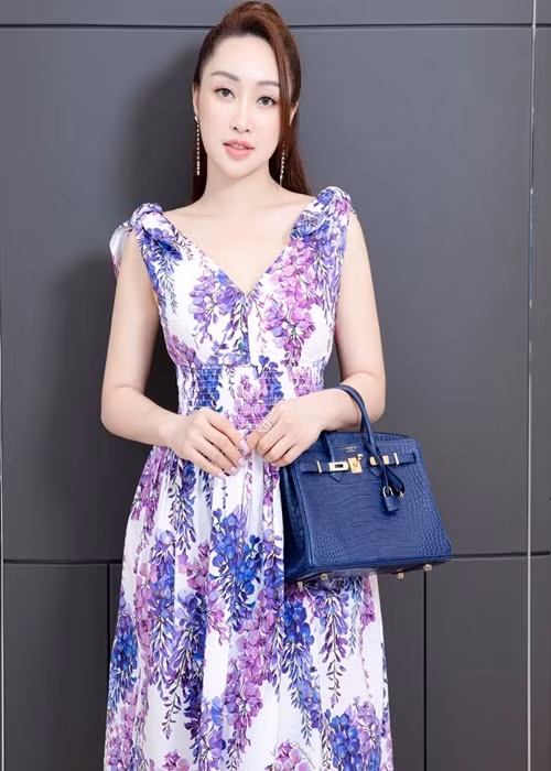 Thay vì tháng 1/2022, đến nay, vợ chồng Chi Bảo mới nhận được xe.