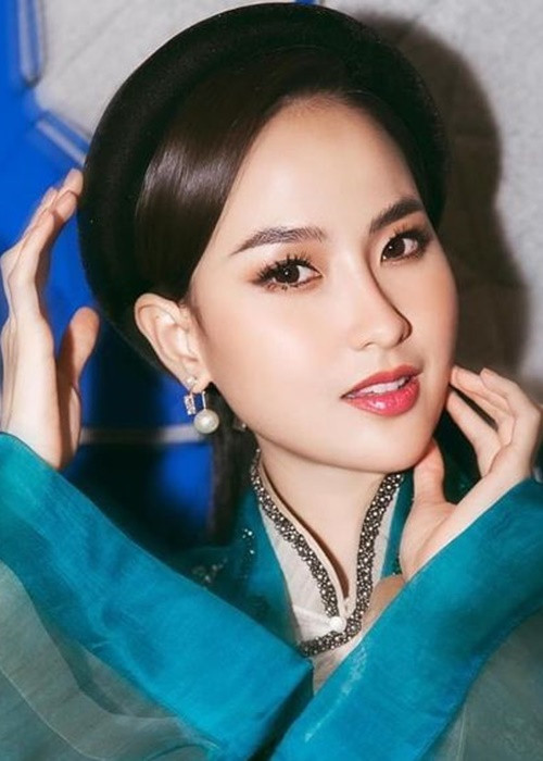 Hình ảnh Khánh Vân tham gia một buổi trình diễn vào tháng 1/2022. Ảnh: Instagram