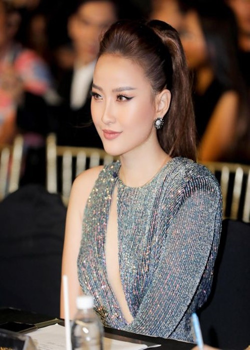 Vài năm trở lại đây, Khánh Ngân ít tham gia sự kiện giải trí. Ảnh: Instagram