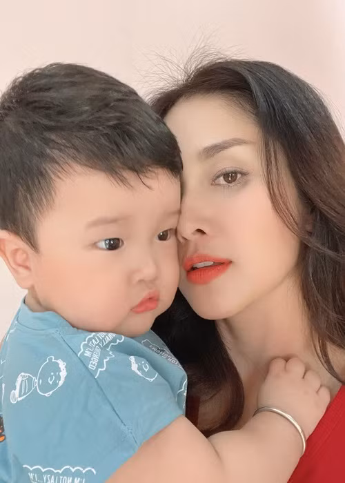 Con trai của Thảo Trang và Quang Pháp tên Hoàng Lâm, tên gọi ở nhà thân mật Brian.