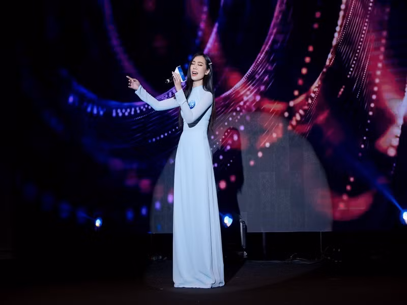 Giống Nam Em, Nguyễn Vĩnh Hà Phương cũng lọt top 5 Người đẹp tài năng Ảnh: Fanpage Miss World Vietnam