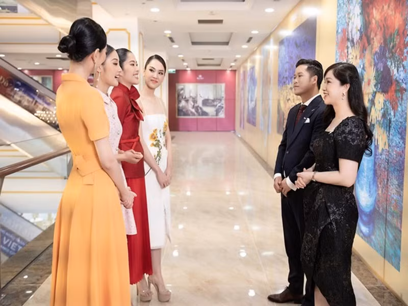 Ở phần thi Người đẹp du lịch, thí sinh có bình chọn cao nhất mỗi nhóm sẽ lọt vào top 5 Người đẹp du lịch. Ảnh: BTC