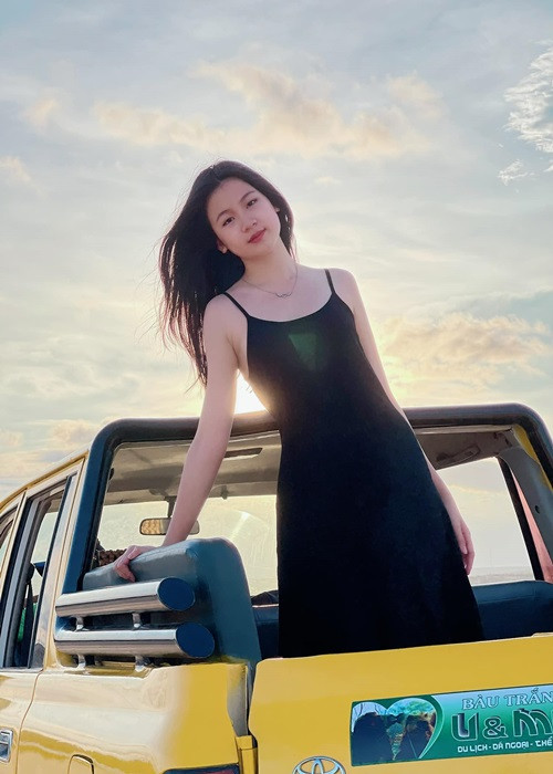 Con gái của Lưu Thiên Hương có thể tự sáng tạo bài nhảy riêng theo điệu nhạc.