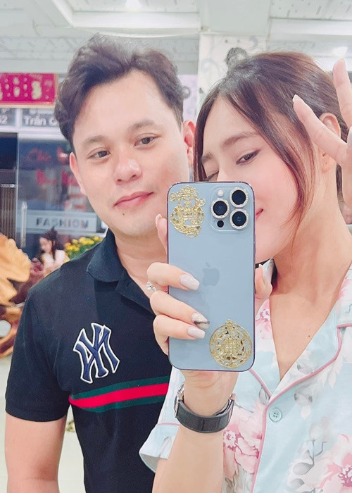 Hồi tháng 3/2022, Hồ Bích Trâm cho biết sau 1 năm hoãn lịch cưới vì dịch bệnh, cô sẽ tổ chức hôn lễ vào ngày 5/5, tại TP HCM. Ảnh: FBNV