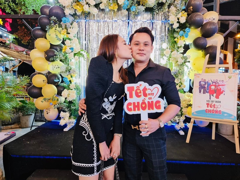 Hồ Bích Trâm được chồng chiều chuộng. Nữ diễn viên từng khoe nhắn tin được ông xã gửi thức ăn suốt ngày. Ảnh: FBNV