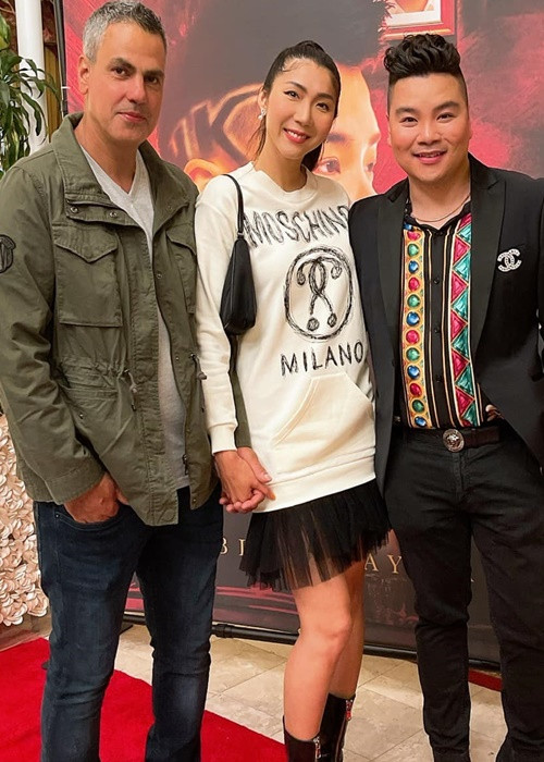 Bạn trai của Ngọc Quyên thường xuyên chia sẻ lại bài đăng bán hàng của Ngọc Quyên để ủng hộ công việc kinh doanh online của bạn gái. Ảnh: Công lý và xã hội