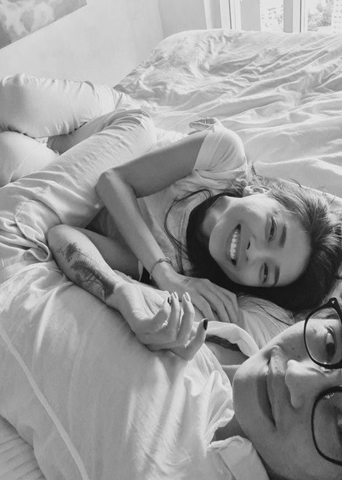 Nhìn nụ cười rạng rỡ của Ngô Thanh Vân cũng hiểu nàng "đả nữ" hạnh phúc đến thế nào.