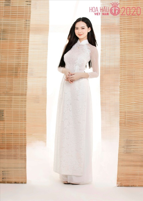 Bảo Ngọc nổi bật nhờ chiều cao "khủng" cùng nét đẹp mộc mạc. Ảnh: Hoa hậu Việt Nam
