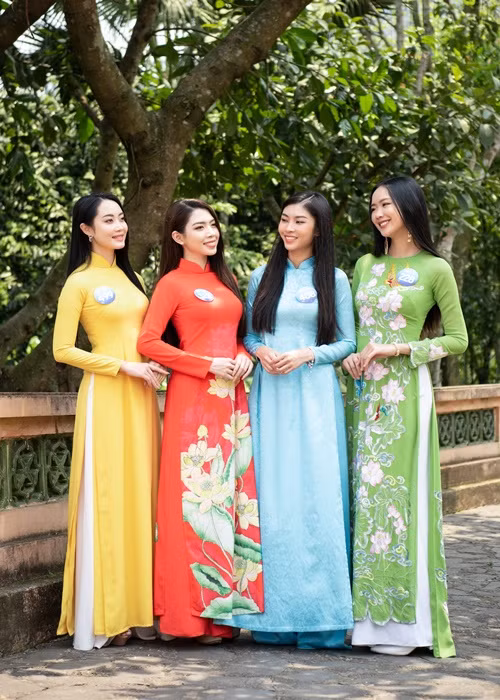 Lê Nguyễn Bảo Ngọc (ngoài cùng bên phải) là một trong số 64 cô gái xuất sắc nhất của Miss World Vietnam 2022 - Hoa hậu Thế giới Việt Nam 2022. Ảnh: Miss World Vietnam