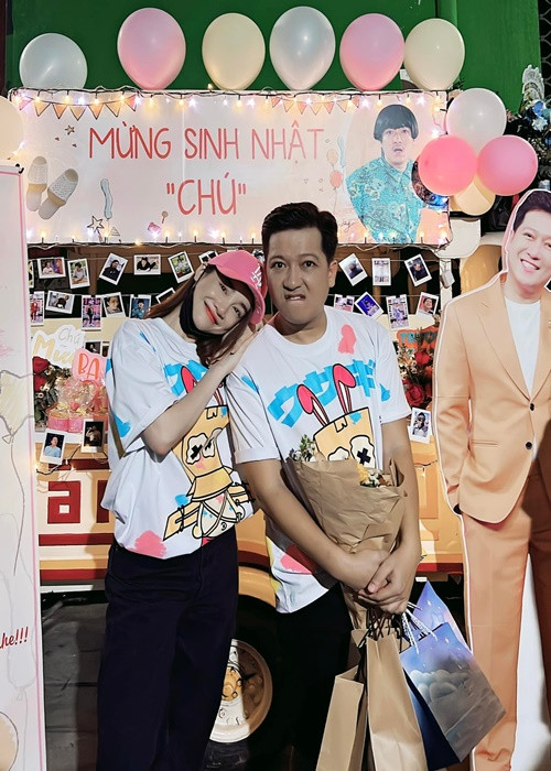 Mới đây, trên trang cá nhân, Nhã Phương đăng tải hình ảnh tổ chức sinh nhật cho ông xã Trường Giang. Ảnh: FBNV