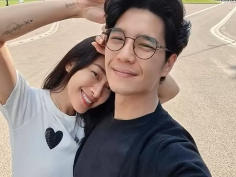 Tháng 3 vừa qua, Ngô Thanh Vân hạnh phúc chia sẻ tin vui được Huy Trần cầu hôn. Ảnh: Công lý và xã hội