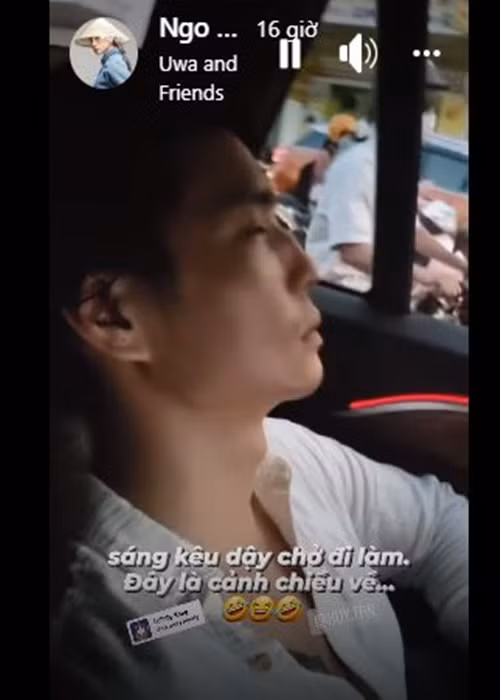 Sau đó, Ngô Thanh Vân hài hước đăng tải khoảnh khắc Huy Trần tranh thủ chợp mắt khi đón cô vào buổi chiều. Ảnh chụp màn hình