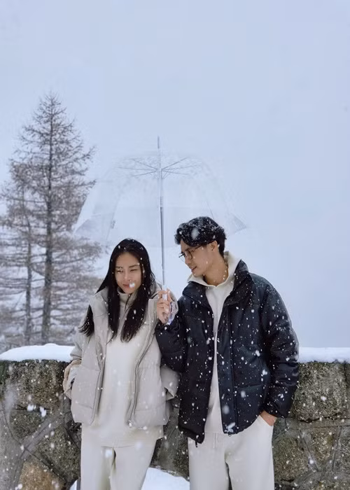 Gần đây, rất nhiều fanpage về showbiz đưa tin Ngô Thanh Vân và Huy Trần sẽ tổ chức đám cưới vào ngày 2/5 tới đây tại Đà Nẵng. Phía người trong cuộc không lên tiếng về tin đồn này. Ảnh: FBNV