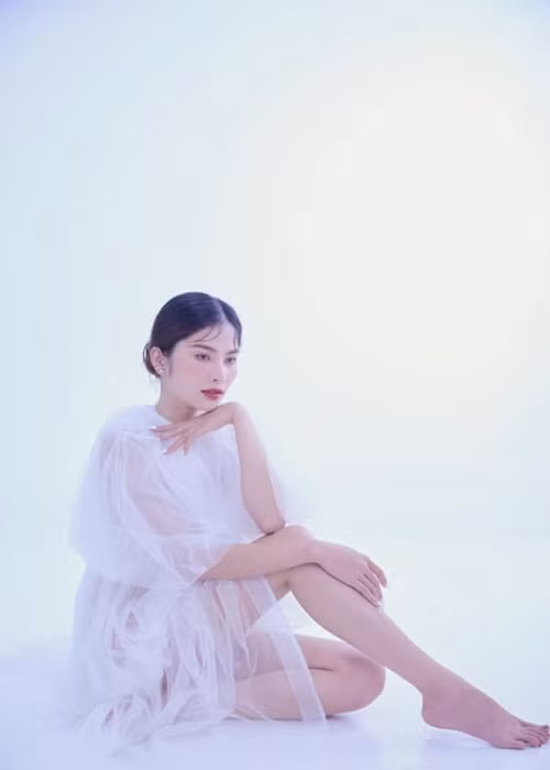 Lệ Nam từng vướng một số ồn ào tình ái.