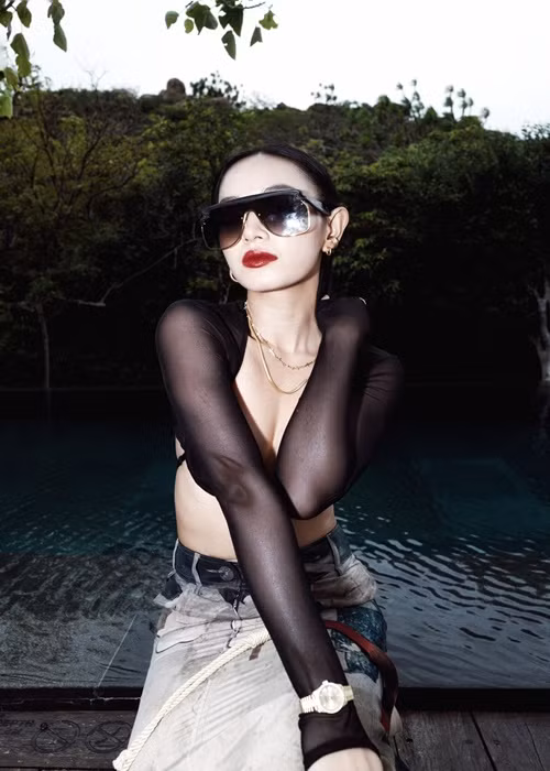 Binz và Châu Bùi hiện tại vẫn giữ im lặng trước mọi đồn đoán đời tư. Ảnh: FBNV