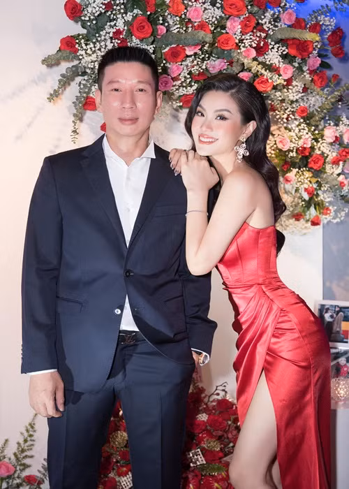 Diễm Trang là một trong những mỹ nhân Việt lấy chồng sớm. Cô kết hôn vào năm 2015 khi 24 tuổi.