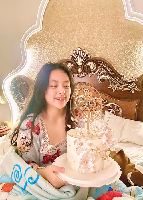 Cuộc sống của Suti hiện tại vẫn nhận được sự quan tâm của nhiều khán giả yêu thích "Bố ơi, mình đi đâu thế". Ảnh: FBNV