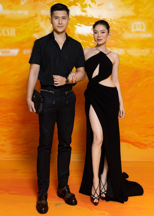 Thay vì lên tiếng đáp trả ý kiến trái chiều, Lâm Bảo Châu thể hiện bằng hành động tình cảm dành cho Lệ Quyên.