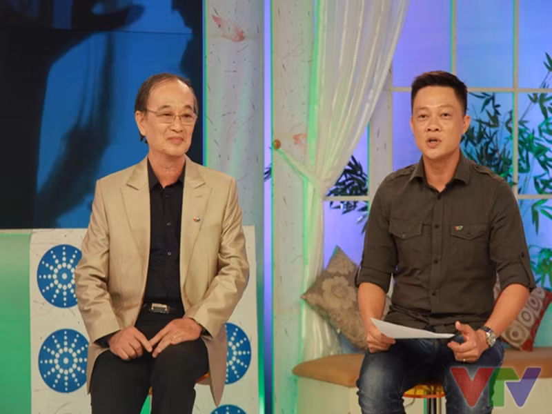 Lần gần đây nhất NSƯT Thanh Hùng xuất hiện trên sóng truyền hình là chương trình Bữa trưa vui vẻ đặc biệt phát sóng dịp tháng 2/2015. Ảnh: VTV