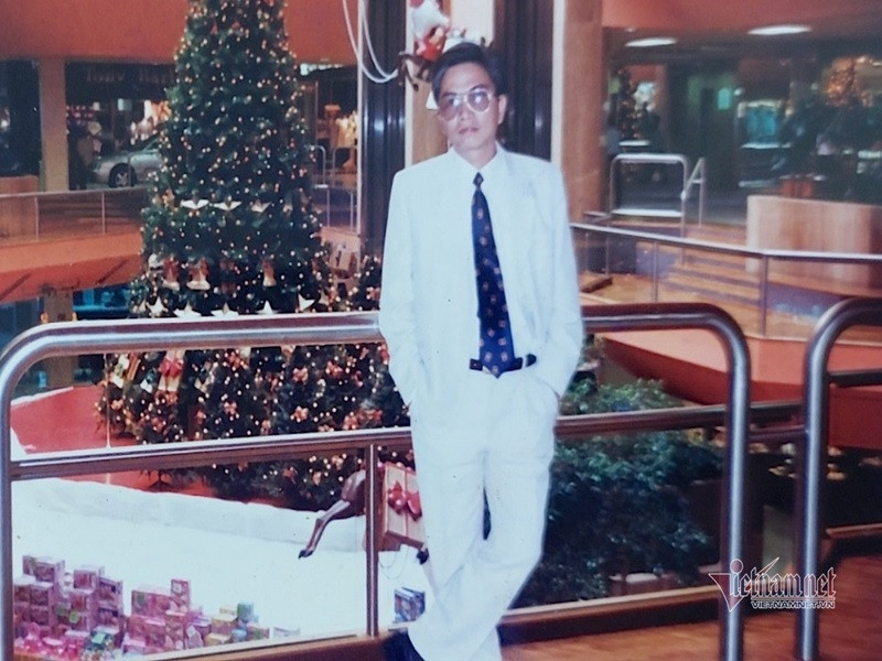 NSƯT Minh Trí nghỉ hưu từ năm 2005. Sức khỏe của ông yếu đi sau khi bị tai biến. Vì những lý do riêng mà ông chưa từng một lần quay lại Đài truyền hình. Ông cũng sống khép mình nên rất ít xuất hiện ở các chương trình, sự kiện. Sáng ngày 31/3, NSƯT Minh Trí qua đời vì tuổi cao sức yếu. Ảnh: Vietnamnet