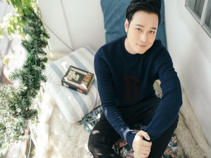 Tuổi 40 của “hoàng tử sơn ca” Quang Vinh có gì độc - lạ? Tuoi 40 cua “hoang tu son ca” Quang Vinh co gi doc - la?