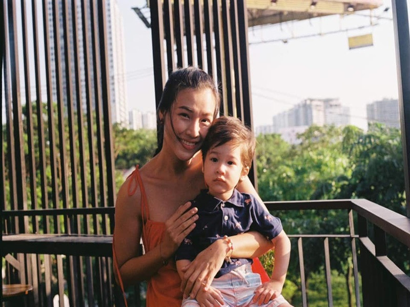 Hoàng Oanh và Jack ly hôn chỉ sau 3 năm chung sống. Cả hai sẽ tiếp tục cùng nuôi dạy con. Ảnh: FBNV