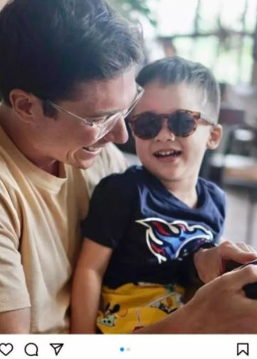 Chồng cũ của Hoàng Oanh có động thái mới sau khi nữ MC xác nhận ly hôn. Cụ thể, Jack đăng tải hình ảnh vui vẻ bên con trai. Ảnh: Vietnamnet