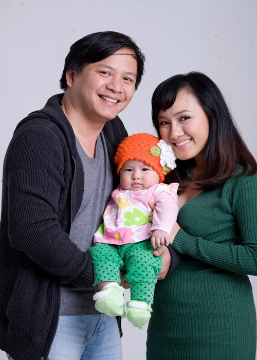 Hoài Anh tâm sự, cô cảm thấy rất hạnh phúc khi được chồng thấu hiểu, thông cảm và là hậu phương vững chắc ủng hộ cô trên con đường sự nghiệp.