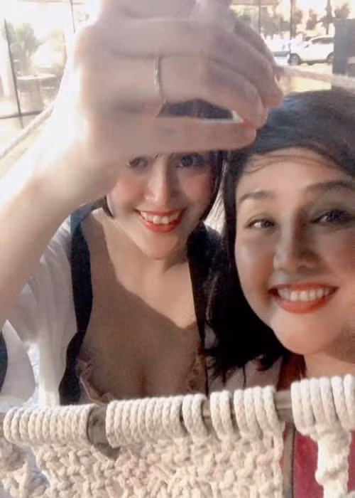 Con gái của Thu Uyên năm nay 31 tuổi. Ảnh: Công lý và xã hội