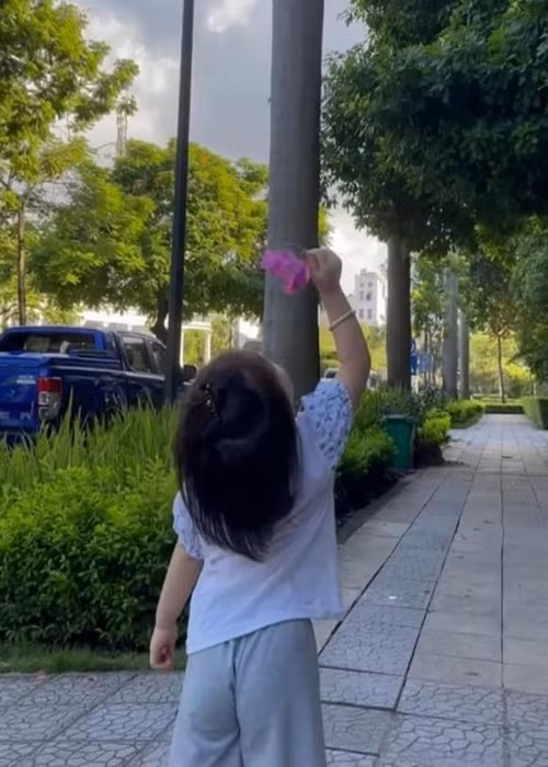 Tình cũ của Quách Ngọc Ngoan đến nay vẫn kiên quyết giấu mặt con gái út. Ảnh: Công lý và xã hội