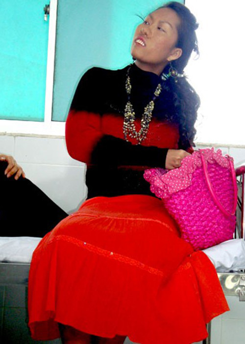 Sau bộ phim “Cô gái xấu xí”, Phi Thanh Vân nhận được nhiều lời mời đóng phim. Năm 2010, cô đóng phim: “Tóc rối”, “Thẩm mỹ viện”, “Kính thưa ô sin”. Ảnh: Khám phá