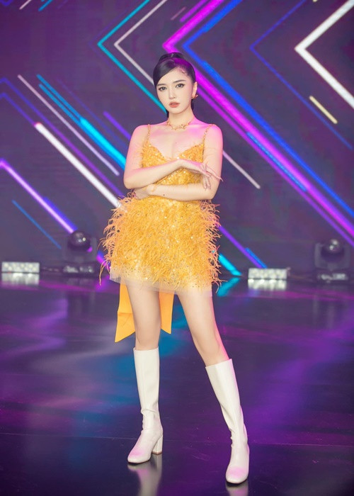 Bích Phương bắt đầu được khán giả chú ý khi lọt top 7 chung kết Vietnam Idol 2010. Ảnh: FBNV