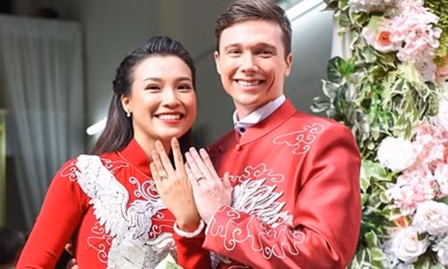 Nong: Hoang Oanh lan dau len tieng ve thong tin ly hon chong ngoai quoc-Hinh-2