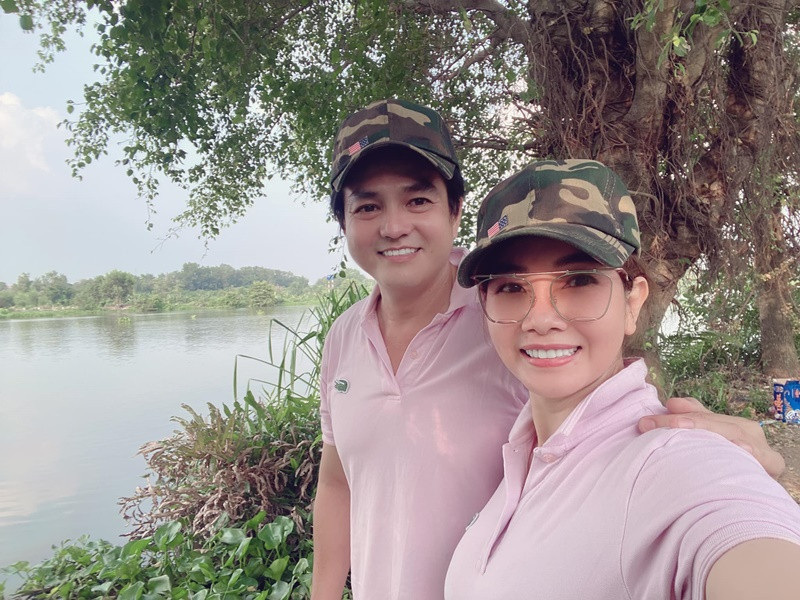 Bà xã của Cao Minh Đạt tên Thanh Trúc, kém nam diễn viên 8 tuổi. Thanh Trúc và Cao Minh Đạt có 3 năm hẹn hò trước khi cưới. Ảnh: FBNV