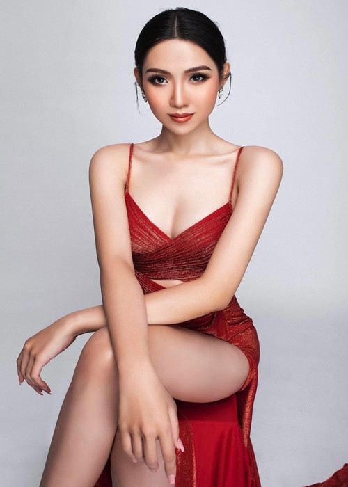 Theo Hoa học trò, Đỗ Nhật Hà giành “vé vàng danh dự” từ ban tổ chức Hoa hậu Hoàn vũ Việt Nam 2022. Cô không nằm trong top 70 thí sinh theo quy chế và cũng không tham gia tranh suất các giải thưởng chính của cuộc thi.