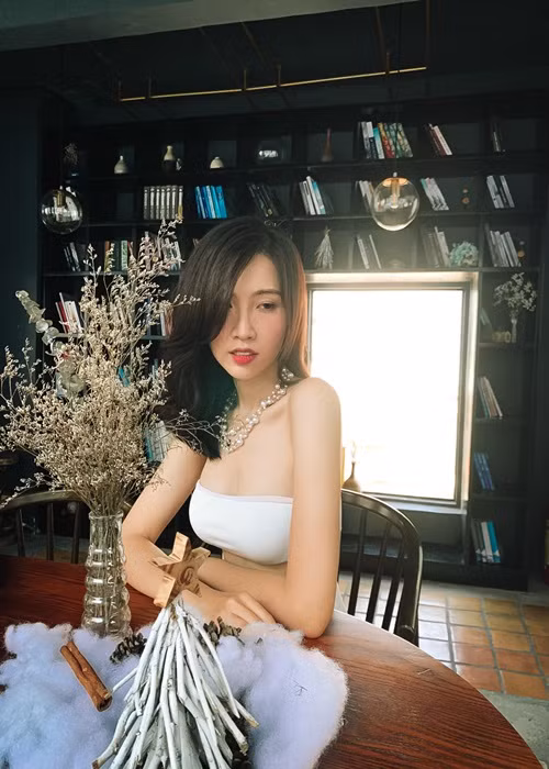 Nhật Hà từng chia sẻ, cô muốn xây dựng sự nghiệp vững vàng rồi mới lập gia đình.