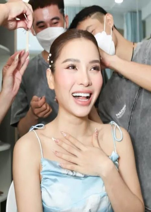 Phương Trinh Jolie đã lộ diện trong ngày trọng đại. Ảnh: Vietnamnet