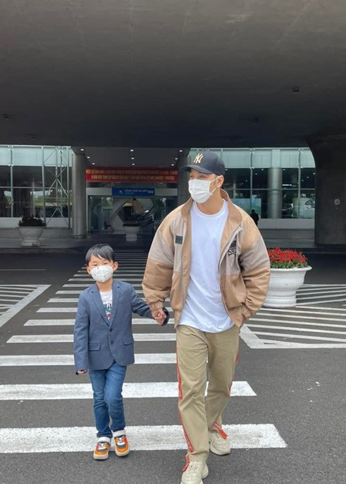 Ưng Hoàng Phúc đã có mặt tại Đà Lạt chuẩn bị cho một show diễn.