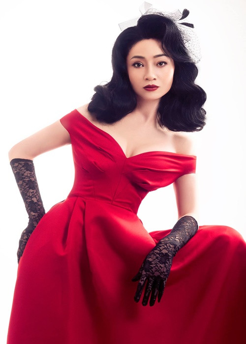 Cách đây hơn 20 năm, nữ diễn viên phim "Hương vị tình thân" được chú ý nhờ nhan sắc đài các, kiêu sa.