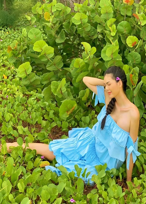 Ngọc Trinh từng tiết lộ, có thời điểm chạy cùng lúc 3 phim trường khiến cô không có thời gian nghỉ ngơi.