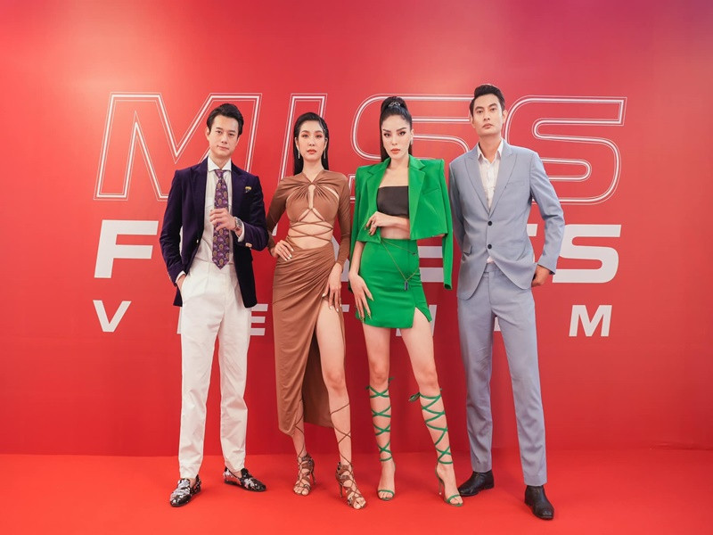 Kỳ Duyên mặc sành điệu không kém bất kỳ mỹ nhân Việt nào. Ảnh: FBNV