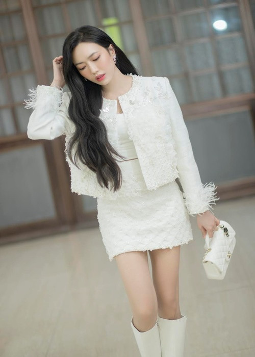 Vài năm trở lại đây, Diệu Nhi và Anh Tú hạn chế đăng tải hình ảnh bên nhau.