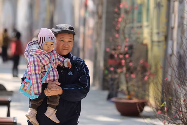 Những hình ảnh đáng yêu của du khách khi ghé thăm con phố tuyệt đẹp này.