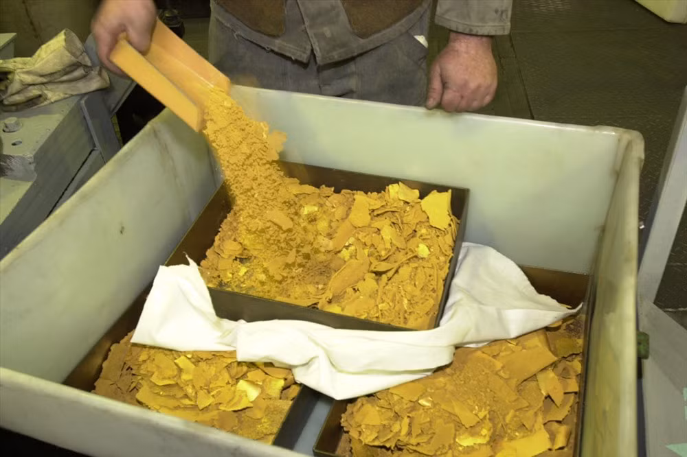 Vàng thoi được đúc một cách tỉ mỉ.