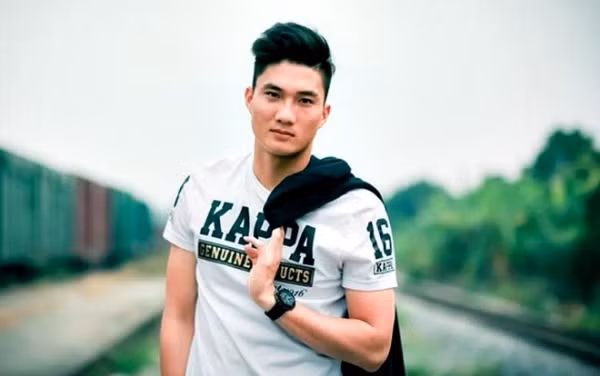 Thủ môn Văn Hoàng là một trong những hot boy của U23 Việt Nam.